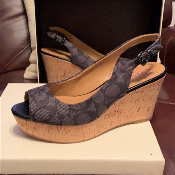 Coach wedge heels - Picture 1 of 8